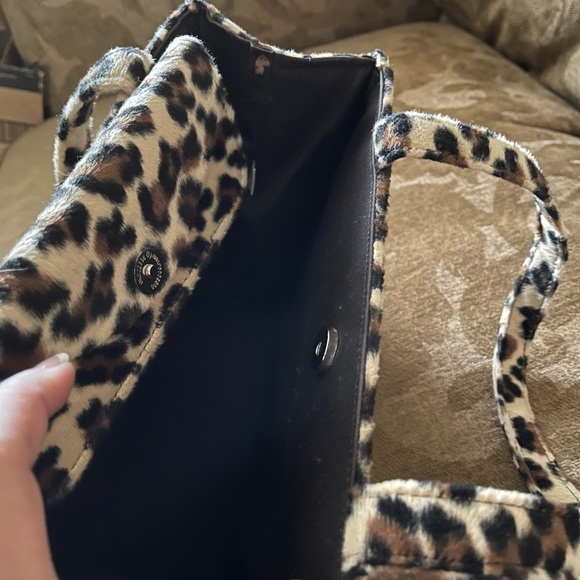 Leopard Handbag - Picture 7 of 7